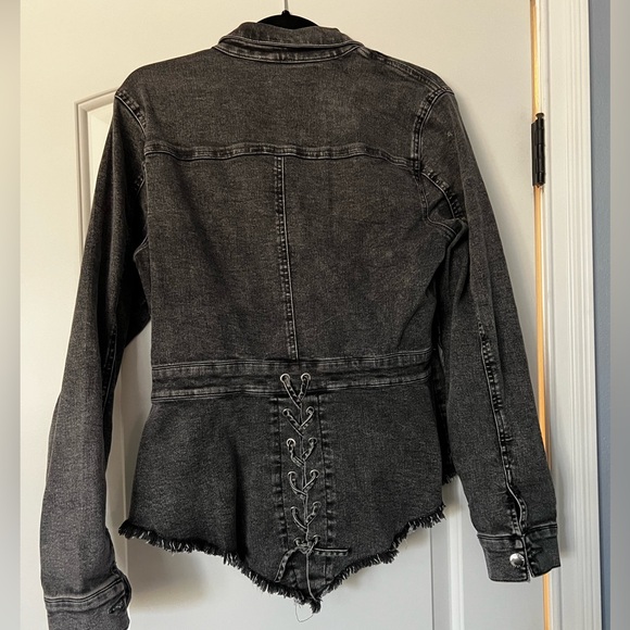 Venus Denim Shirt - Picture 3 of 10